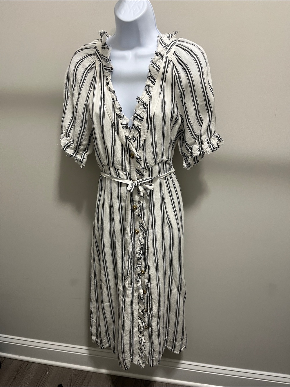 NWT Anthropologie Pilcro ruffle-collar buttondown dress